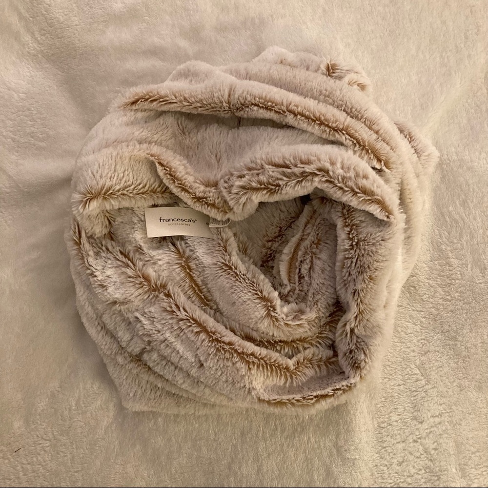 Infinity scarf